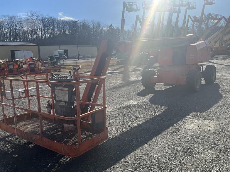 Telescopic Boom Lift - View 2